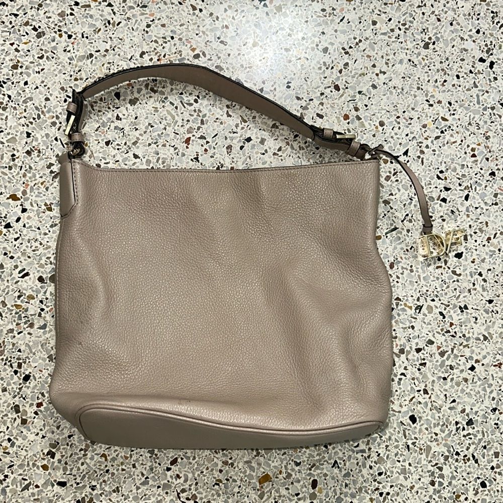 DVF Diane Von Furstenberg Iggy tan neutral shoulder bag gold hardware leather - Picture 2 of 10